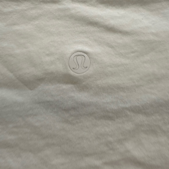 (2200) LULULEMON BACK in ACTION Long Sleeve P2P=22" Oversized - Picture 6 of 7